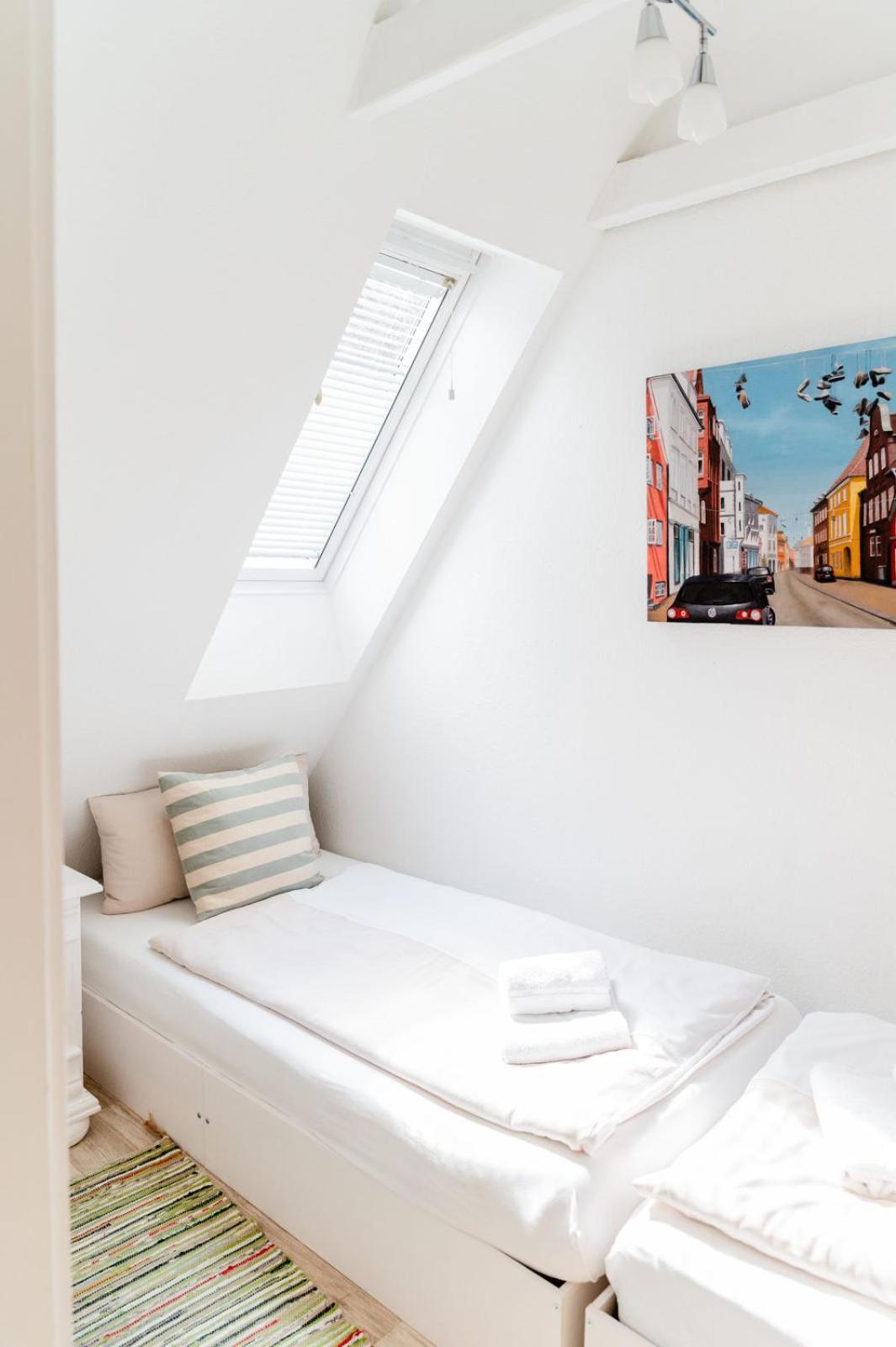 Hafenblick Ferienwohnung In Der Altstadt Mit Parkplatz Фленсбург Екстериор снимка
