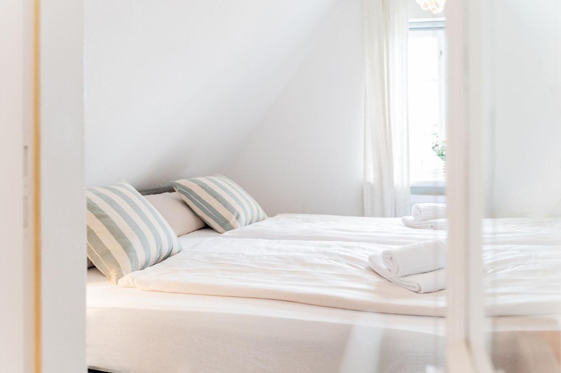 Hafenblick Ferienwohnung In Der Altstadt Mit Parkplatz Фленсбург Екстериор снимка